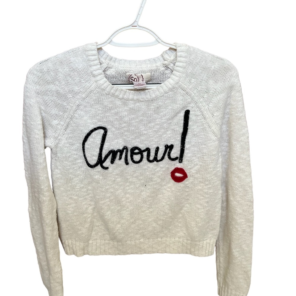 Juniors M SO white Pullover Sweater Long Sleeve Knit Blouse